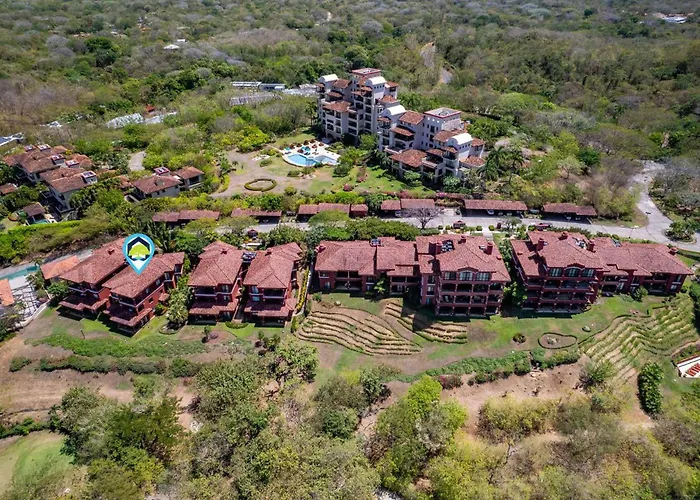 Сasa de vacaciones Recently Renovated Luxury With Resort-style Club Access And Ocean Views *